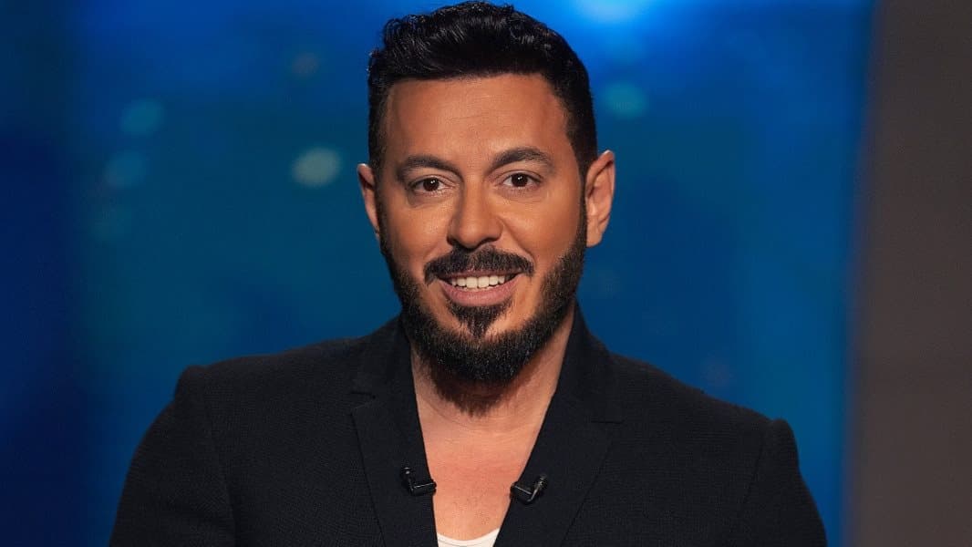 الفنان المتنوع مصطفى شعبان