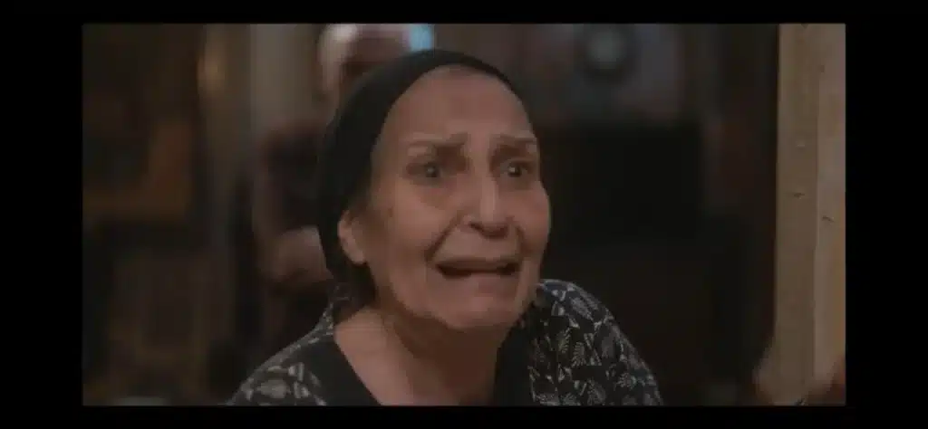 الحلقة الثالثة من صفحة بيضا