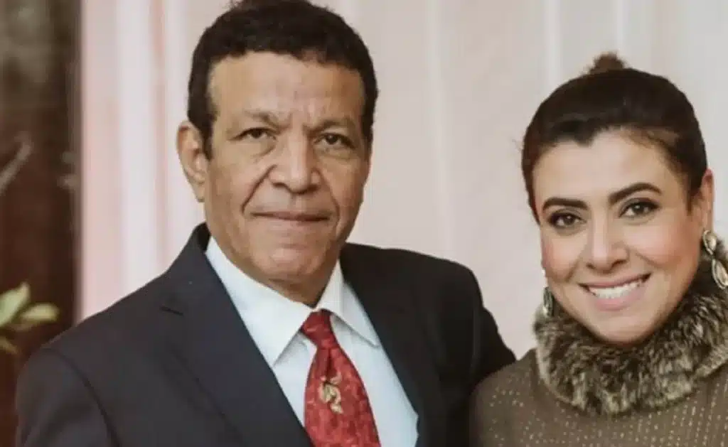 نشوى مصطفى تبكي في أول ظهور لها