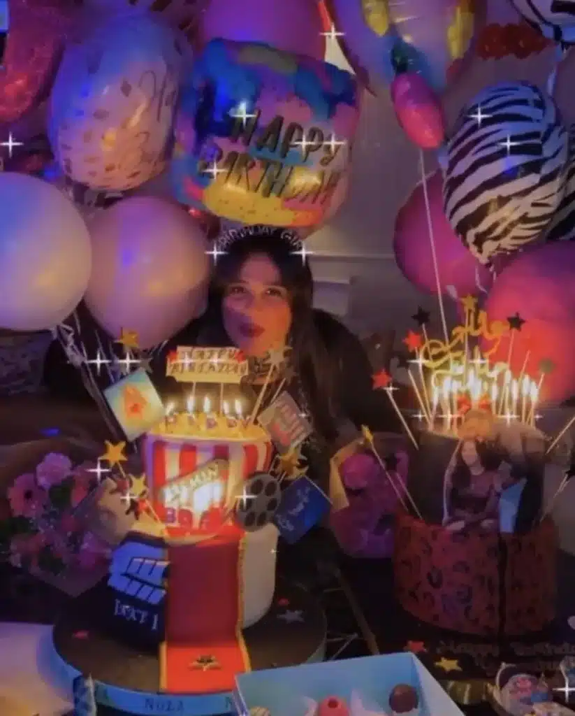 الفنانة ياسمين عبدالعزيز