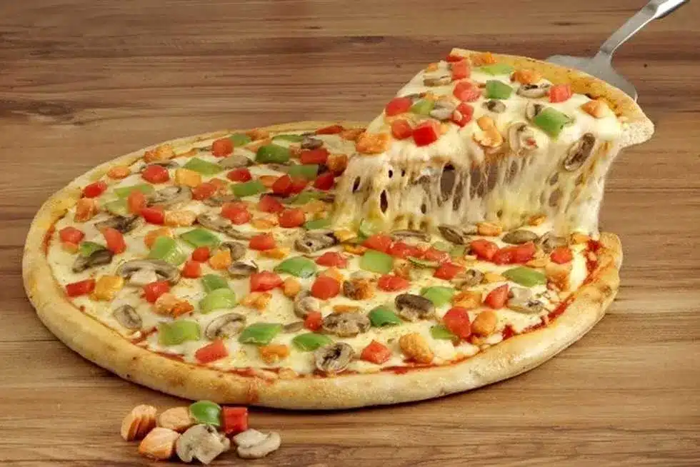 طريقة عمل البيتزا السريعة
