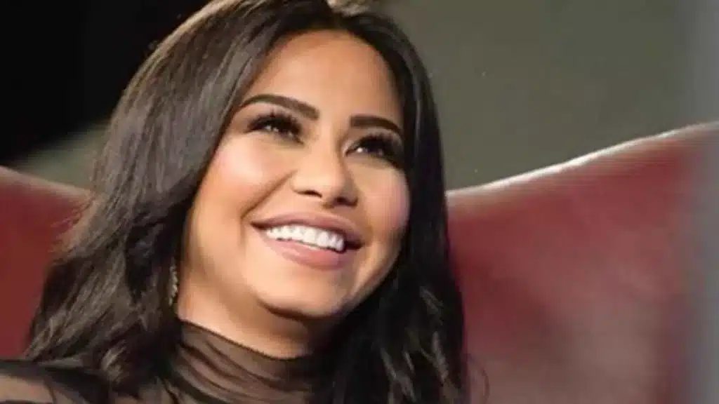 شيرين تعلن مفاجأة لجمهورها