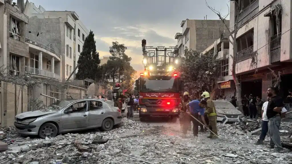 الحرب بين إيران وإسرائيل